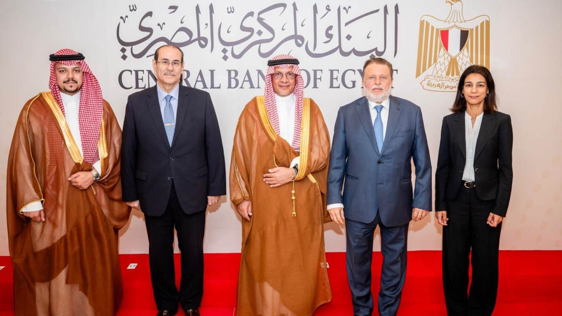 محافظ البنك المركزي يلتقي الأمين العام للمجلس التنسيقي المصري السعودي لبحث أوجه التعاون المشترك
