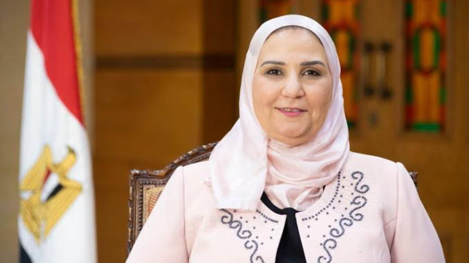 نيفين القباج وزيرة التضامن ورئيس مجلس إدارة بنك ناصر الاجتماعي FirstBank