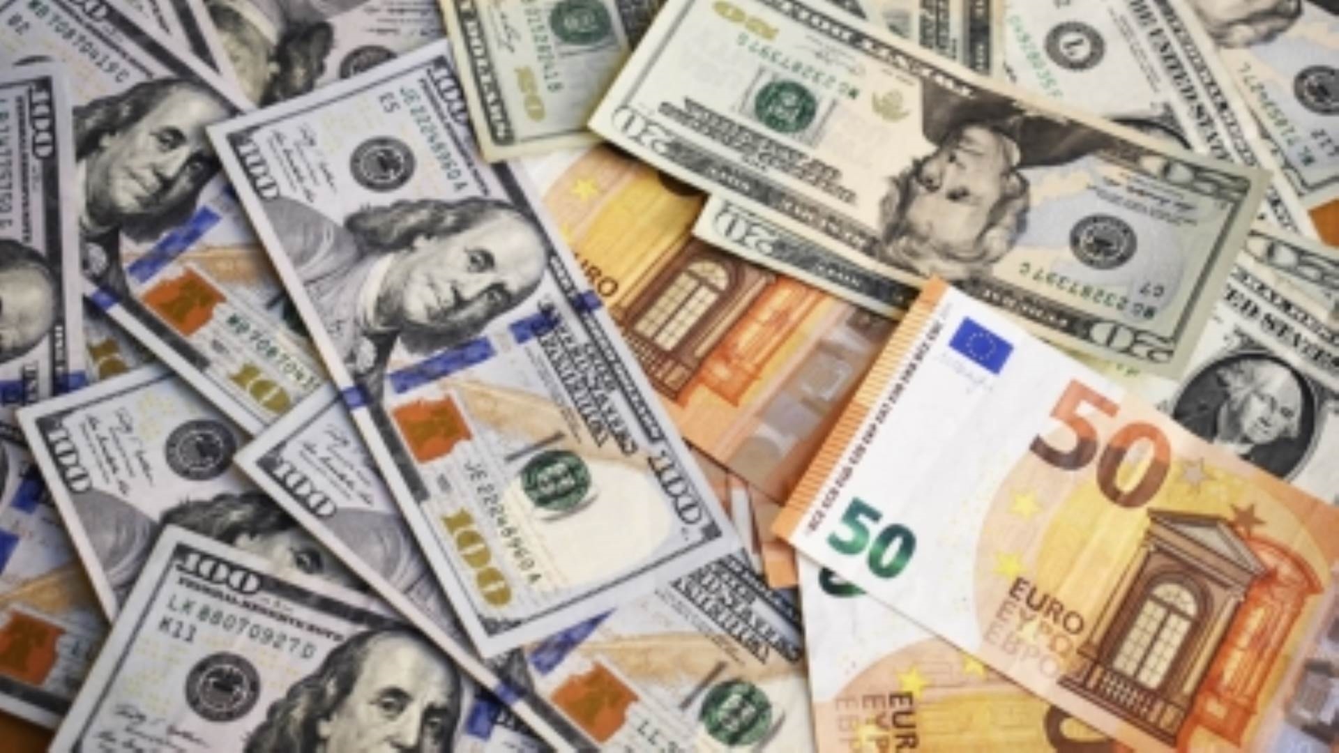 البنك المركزي: الودائع بالعملة الأجنبية تقفز بـ34.5% وتسجل 1.56 تريليون جنيه بنهاية يوليو 2023