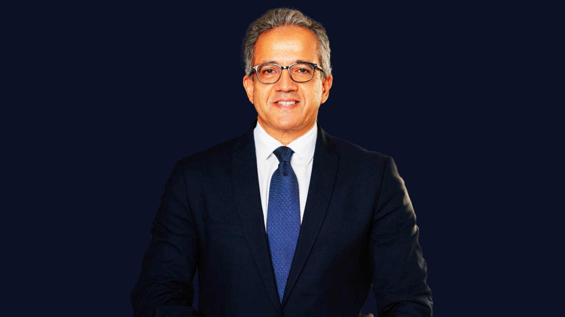خالد العناني المدير العام لمنظمة الأمم المتحدة للتربية والعلم والثقافة اليونسكو FirstBank