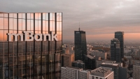 مؤسسات عملاقة: «mBank».. من بنك متخصص في التمويلات الخارجية إلى أول بنك رقمي في بولندا