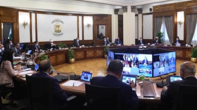 مجلس الوزراء يوافق على إنشاء 25 فرع لبنكا «الأهلي» و«مصر» بمراكز الشباب
