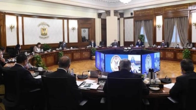 رئيس الوزراء يتابع موقف منظومة النافذة الواحدة بالموانئ الجمركية بحضور وكيل محافظ البنك المركزي