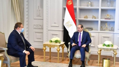 الرئيس السيسي يوجه 3 رسائل هامة لمحافظ «المركزي» الجديد