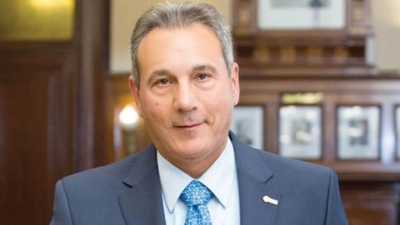 رئيس إتحاد المصارف العربية ينهئ المملكة المغربية على إنجازها التاريخي في كأس العالم