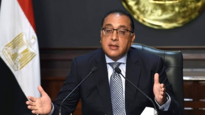 رئيس الوزراء: مجموعة عمل لمتابعة أولويات الإفراج عن السلع والبضائع بالتنسيق مع «المركزي»