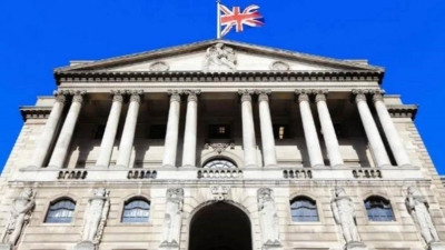 بنك إنجلترا المركزي يرفع أسعار الفائدة بمقدار 50 نقطة أساس