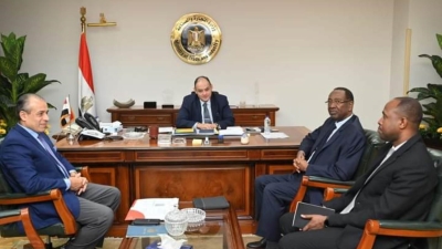 وزير التجارة والصناعة: جاري التفاهم بين البنك المركزي المصري ونظيره الرواندي لتسوية المدفوعات