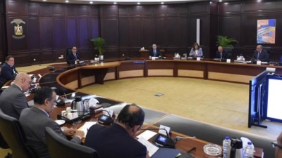 رئيس الوزراء يترأس اجتماع المجلس الأعلى للطاقة بحضور محافظ البنك المركزي