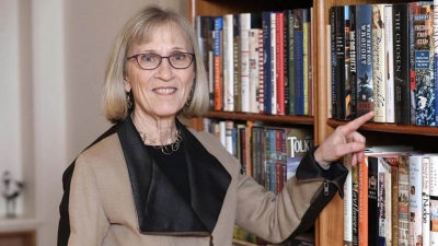 قطوف: كلوديا جولدين.. ثالث امرأة تحصل على جائزة نوبل في الاقتصاد