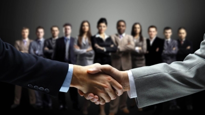 قاموس «First».. ما المقصود بـ الكارتل؟