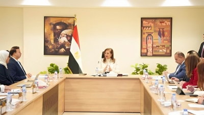 بحضور نائب محافظ البنك المركزي.. وزيرة التخطيط تتابع مسودة تقرير منظمة OECD الاقتصادي لمصر