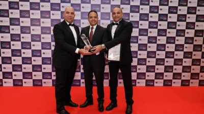 «الإمارات دبي الوطني–مصر» يحصد جائزتين عالميتين بفضل فريق عمله المتميز وخبراته الفريدة