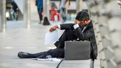 قاموس «First».. ما الفرق بين البطالة الدورية والموسمية؟