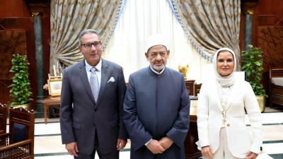 بنك مصر يتعاون مع «بيت الزكاة والصدقات» لإصدار بطاقات مسبقة الدفع لمستحقي الإعانات