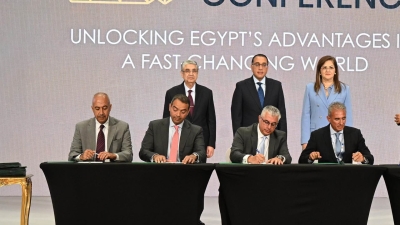 رئيس الوزراء يشهد توقيع 4 اتفاقيات مع المطورين الأوروبيين بقيمة 33 مليار دولار