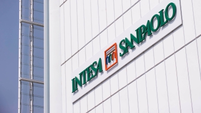 مجموعة إنتيسا سان باولو تُعين باولا بابانيكولاو رئيساً جديداً لقطاع البنوك الدولية