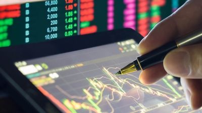 أسهم «EBank» و«كريدي» الأكثر ارتفاعًا بختام تعاملات البورصة خلال الأسبوع الماضي