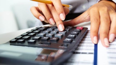 قاموس «First».. ما هو التلاعب المحاسبي؟