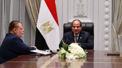 الرئيس السيسي يجتمع بمحافظ البنك المركزي ويوجه بمواصلة العمل على توفير مستلزمات الإنتاج