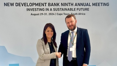 وزيرة التخطيط والتعاون الدولي تلتقي المساعد الاقتصادي للرئيس الروسي خلال الاجتماعات السنوية لبنك «NDB»