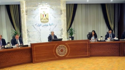 بحضور محافظ «المركزي».. رئيس الوزراء يترأس اجتماع لجنة الدين الخارجي وتنظيم الاقتراض