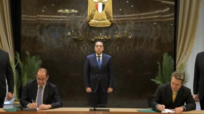 رئيس الوزراء يشهد توقيع اتفاقية تعاون بين وزارة المالية و«EBRD» لتعزيز نمو القطاع الخاص