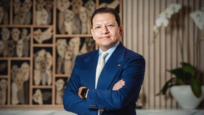 رواد من مصر: أحمد عبد العال.. مسيرة مهنية رائدة في عالم البنوك