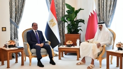 مصر وقطر تتفقان على تنفيذ حزمة استثمارات مباشرة بقيمة 7.5 مليار دولار