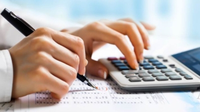 قاموس «First».. ما المقصود بتكلفة الفرصة البديلة؟