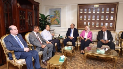 رئيس البنك الزراعي المصري يلتقي محافظ أسيوط لبحث تعزيز التعاون ودعم التنمية الزراعية بالمحافظة