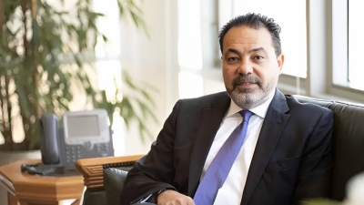 صناع القرار: استراتيجية «عباس فايد» تدفع «FABMISR» نحو تحقيق أداء قياسي في سوق التمويلات