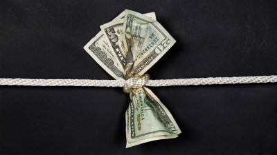 قاموس «First».. ماذا تعرف عن «الاختناق النقدي المتراكم»؟