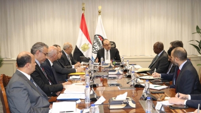 وزير قطاع الأعمال العام يستقبل وفدًا رفيع المستوى من مجموعة البنك الدولي لبحث تعزيز التعاون المشترك