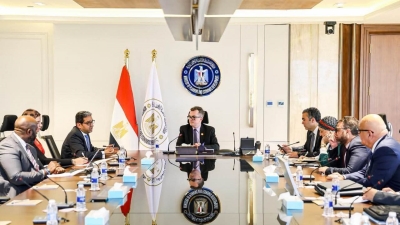 وزير التخطيط يبحث مع نائب رئيس «أفريكسيم بنك» دعم الشركات الناشئة وتعزيز جهود التنمية الشاملة
