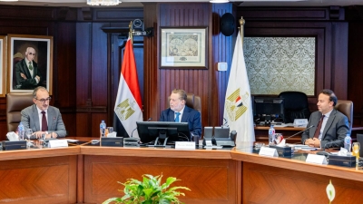 محافظ البنك المركزي يبحث مع المدير الجديد لقسم شمال إفريقيا بمؤسسة التمويل الدولية سبل التعاون المشترك