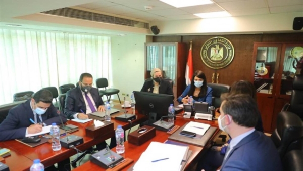 وزيرتا التعاون الدولي والبيئة تلتقيان مع المديرة الإقليمية لإدارة التنمية المستدامة 