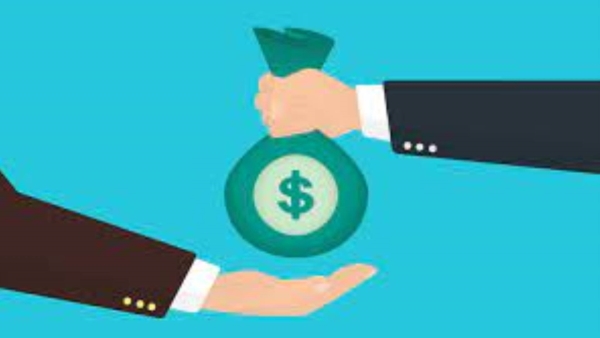 نشرة «فرست بنك»| اتجاهات القروض البنكية