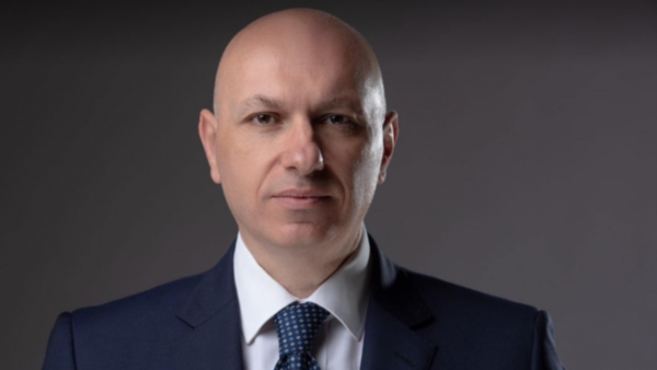 بنك الإسكندرية يعلن طارق صلاح رئيساً لقطاع التجزئة المصرفية والشركات الصغيرة والمتوسطة