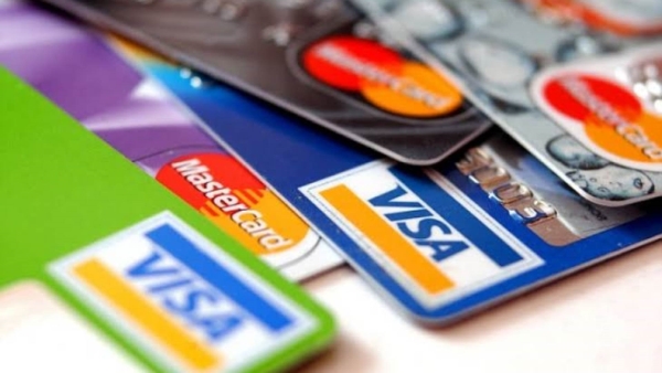 البنك المركزي: أكبر 5 بنوك  تصدر 3.081 مليون بطاقة ائتمانية