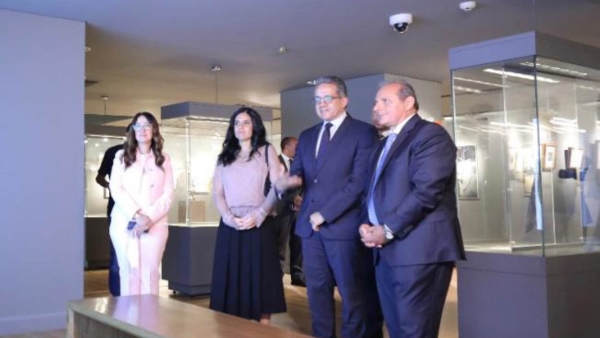 البنك الأهلي يحتفل بإفتتاح عرضه للمقتنيات ويقيم معرضًا للإعلان عن الفائزين بمسابقة رسم البورتريه