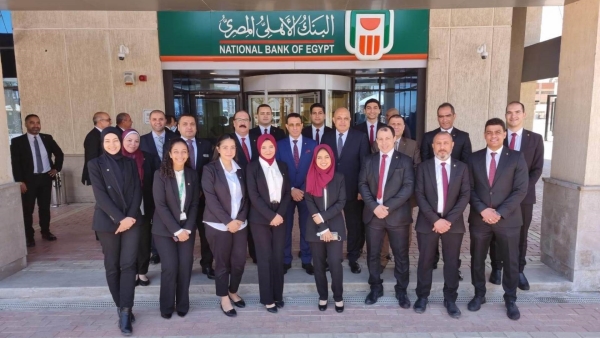 بالصور.. البنك الأهلي المصري يفتتح احدث فروعه «كروس تن» بالعاشر من رمضان