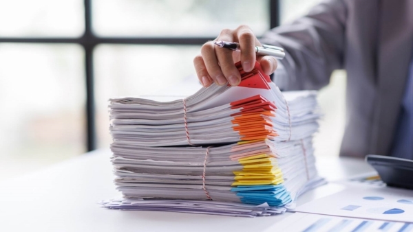 قاموس «First».. الفرق بين الاعتمادات المستندية ومستندات التحصيل؟