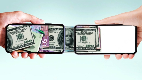 قاموس «First»: ما هو الفارق بين الأجر «الحقيقي» و«الأسمي».. وأيهما يحدد المستوى المعيشي للشخص؟