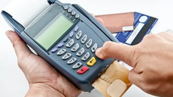 «المركزي»: نقاط البيع الإلكترونية ترتفع إلى 940 ألف ماكينة بنهاية 2022