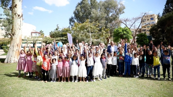 بنك مصر يرسم البسمة على وجوه الاطفال احتفالاً بيوم اليتيم