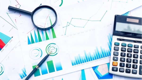 قاموس «First»..ما هو الاقتصاد التطبيقي وما أهميته؟