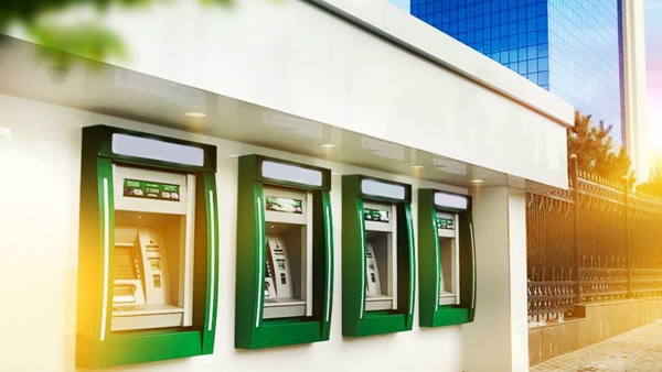 قاموس «First».. ما المقصود بالبنوك المميكنة؟