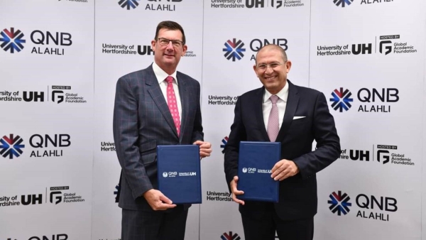 بنك QNB الأهلي يوقع بروتوكول تعاون مشترك مع جامعة Hertfordshire