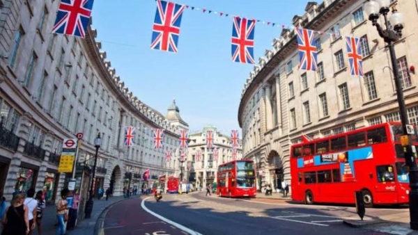 التضخم في بريطانيا يتراجع إلى 6.7% خلال أغسطس